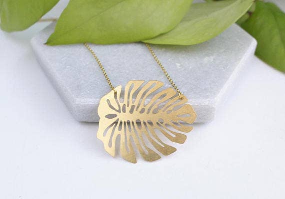 monstera deliciosa gold pendant Monstera Deliciosa Leaf Necklace: Gold