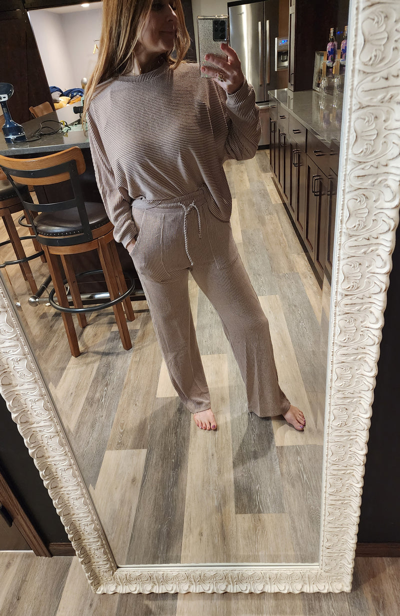 Ribbed Pants with Pockets