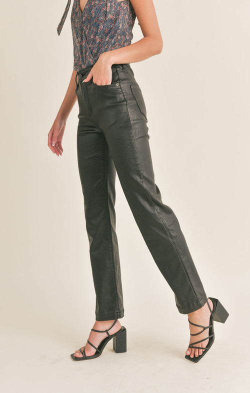 Curvy Sweet Surprise Straightleg Pant