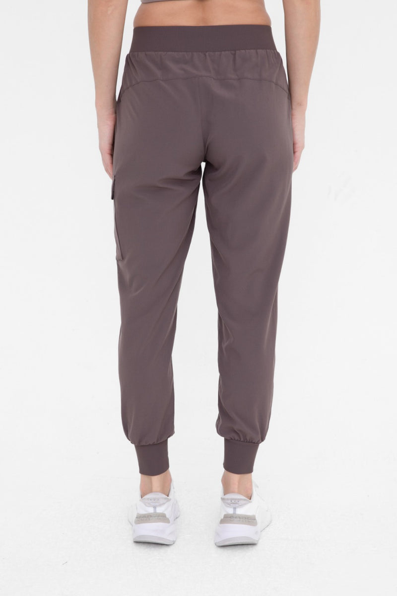 Capri Active Joggers with Pockets