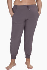 Curvy High-Waisted Capri Active Joggers