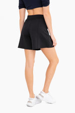 Jacquard Ribbed High-Waisted Active Shorts