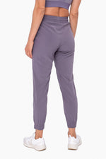 Essential Athleisure Jogger