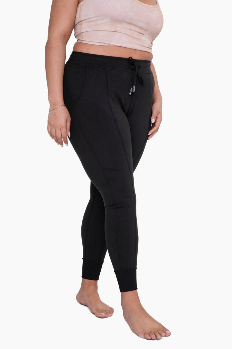 CURVY Slim-Fit Paneled Joggers