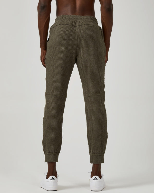 7 Diamonds Restoration Jogger