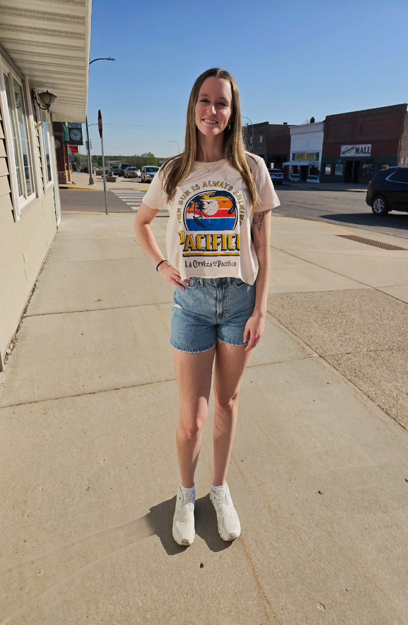 Pacifico Surf Crop