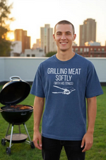 GRILLING MEAT SOFTLY WITH HIS TONGS T-SHIRT